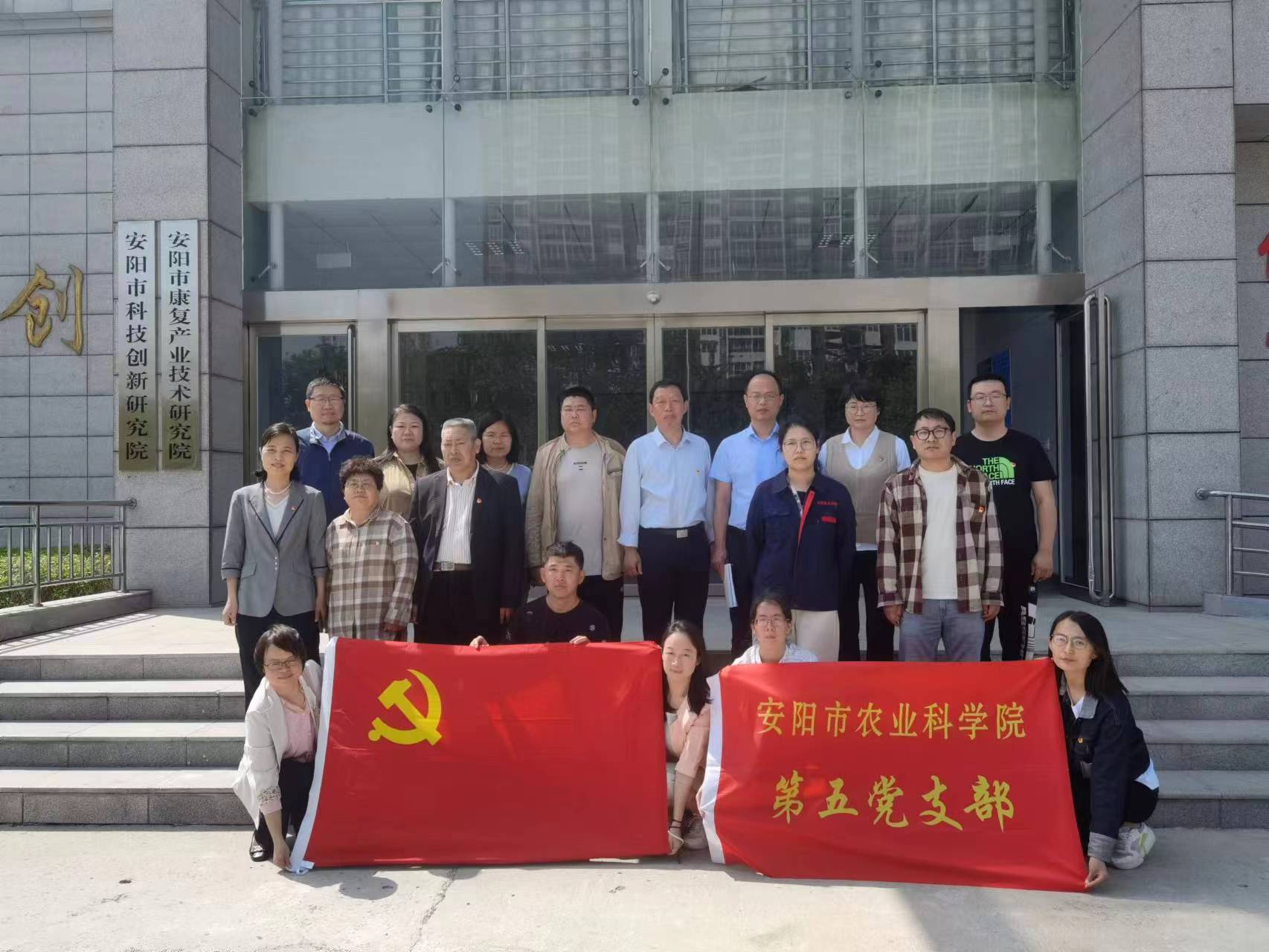 810efa36a9c5fd1e41c622cb781e8642.jpg
